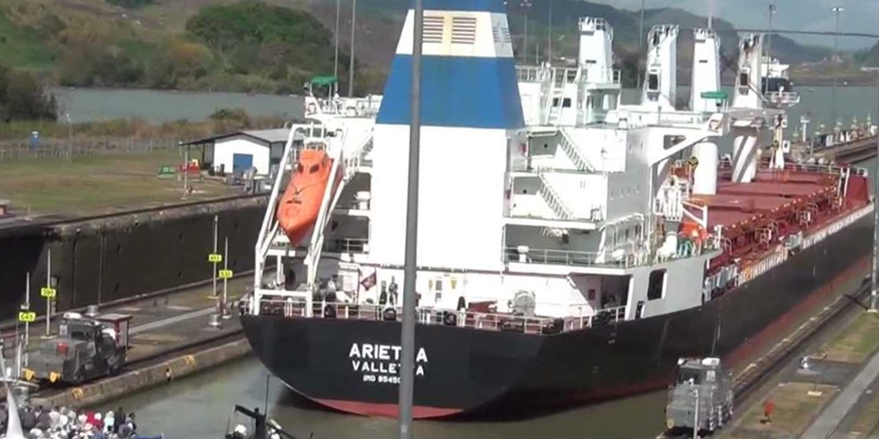 Buque chino “Cosco Shipping Panamá” inauguró nuevo canal de Panamá
