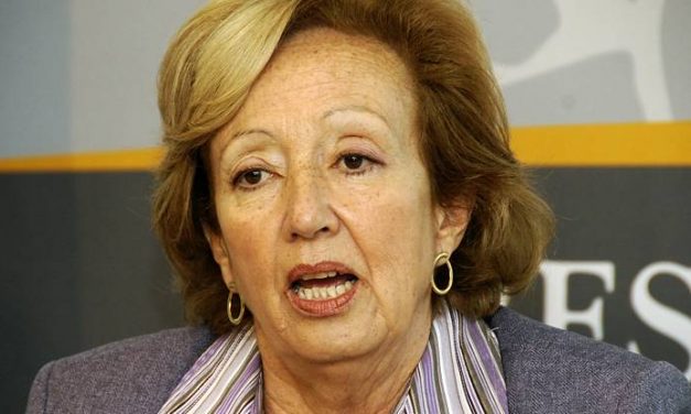 Muñoz preocupada por la economía argentina y la inestabilidad política de Brasil