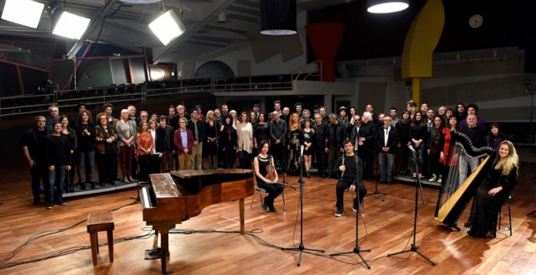 La Memoria: León Gieco y cien músicos argentinos homenajean a las víctimas de la AMIA