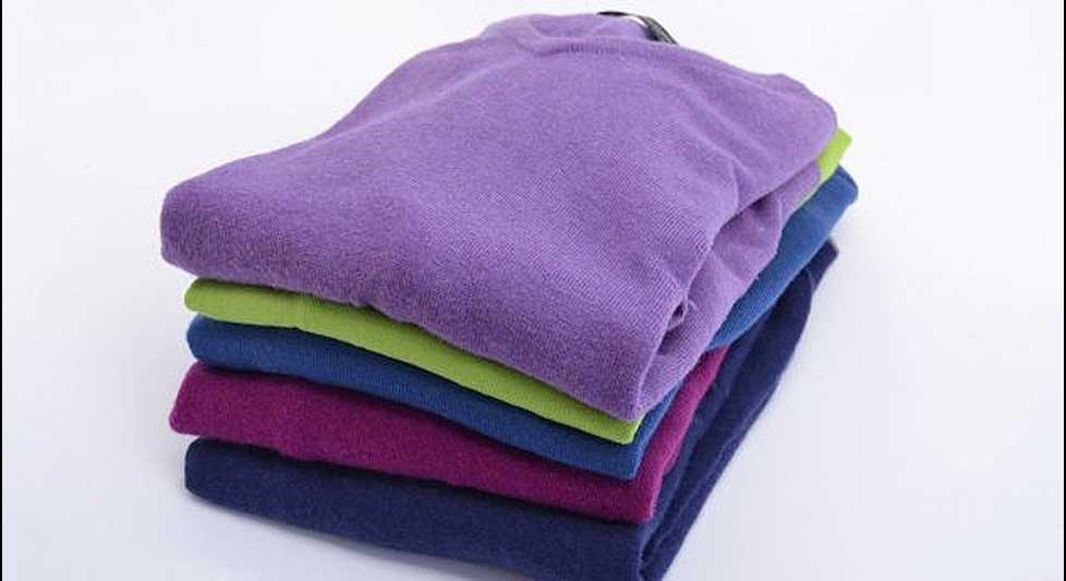 Cómo lavar ropa de lana antes de guardarla en verano