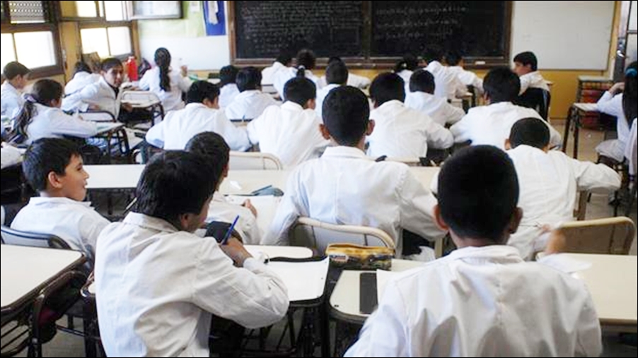 Autorizan el uso de teléfonos celulares en las escuelas bonaerenses