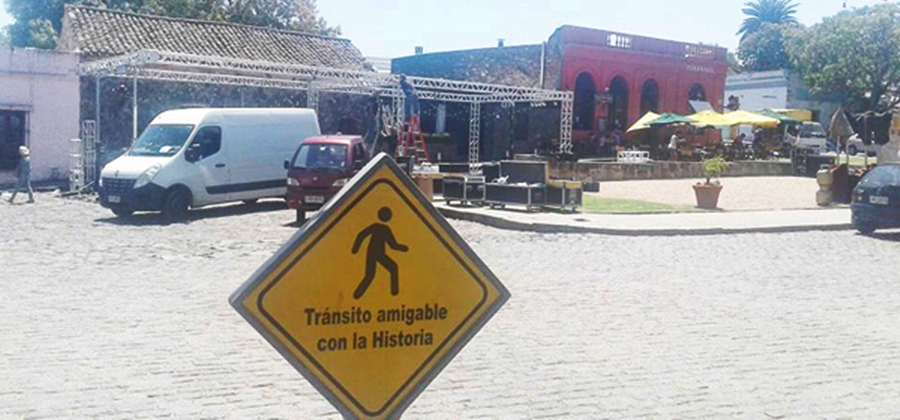 Comerciantes del barrio histórico de Colonia se oponen a peatonalización