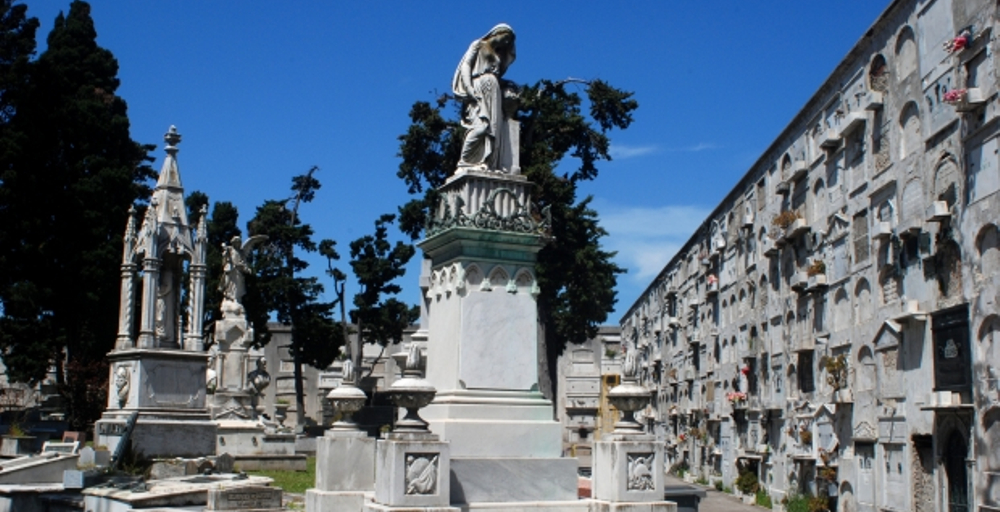 Día de los Muertos: Cementerios de Montevideo extenderán su horario