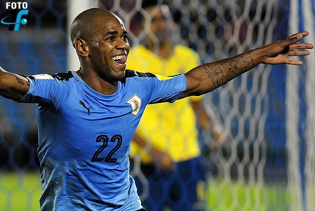 La Tabla de las Eliminatorias y todos los tweets de Uruguay