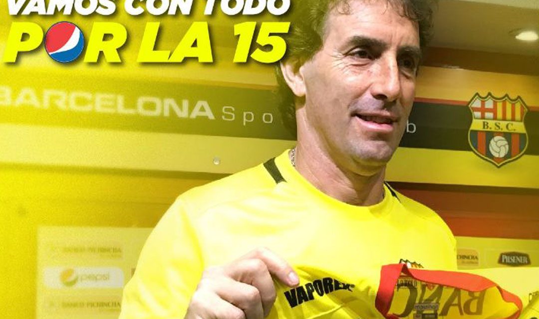 Barcelona campeón en Ecuador de la mano de Guillermo Almada y con 21 goles de Jonhatan Alves
