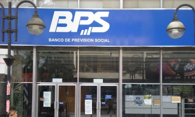 El 30% de los cincuentones asesorados por el BPS abandonó su AFAP