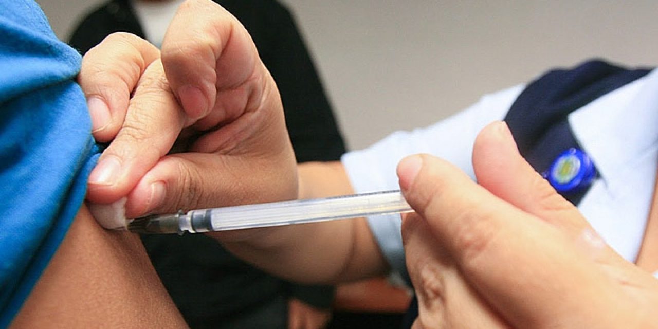 Vacunatorio móvil se encontrará en MSP hasta el martes por demanda de vacunas contra sarampión