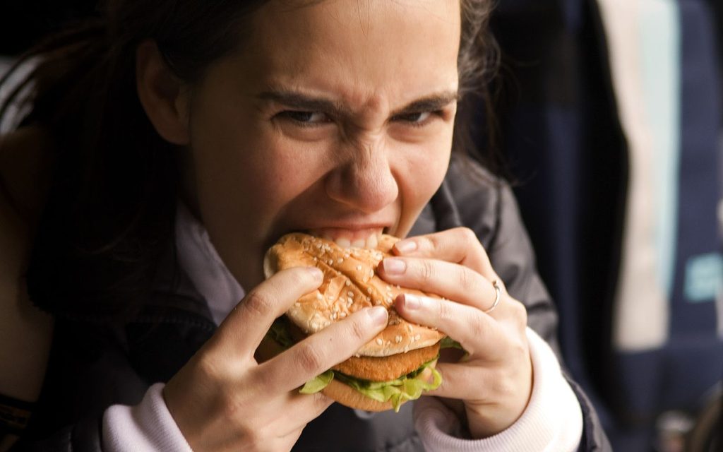 La mayoría de comida rápida contiene un poderoso veneno