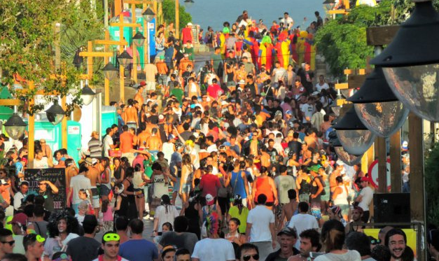 Carnaval de La Pedrera: 10 detenidos y menor concurrencia