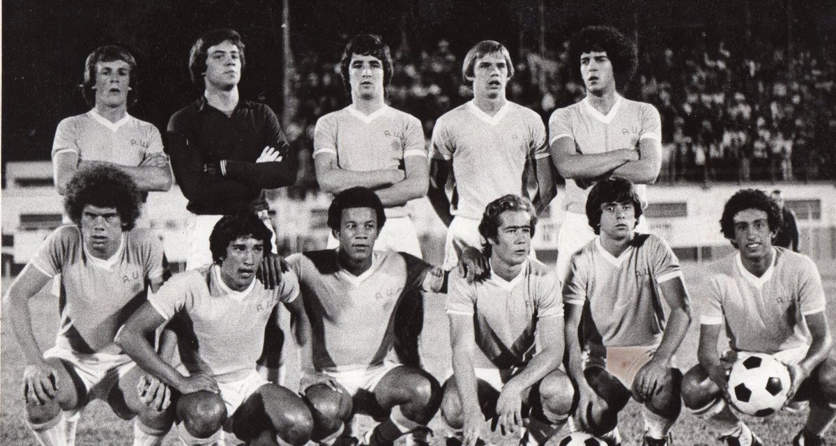 Homenaje a los campeones sudamericanos de 1977