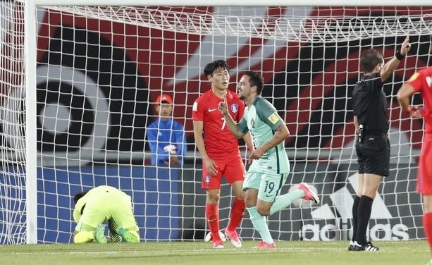 Si Uruguay derrota a Arabia Saudita ya tiene rival: Portugal venció al local