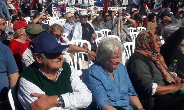 Mujica: «Los trabajadores tendrán que luchar para acortar la jornada laboral»