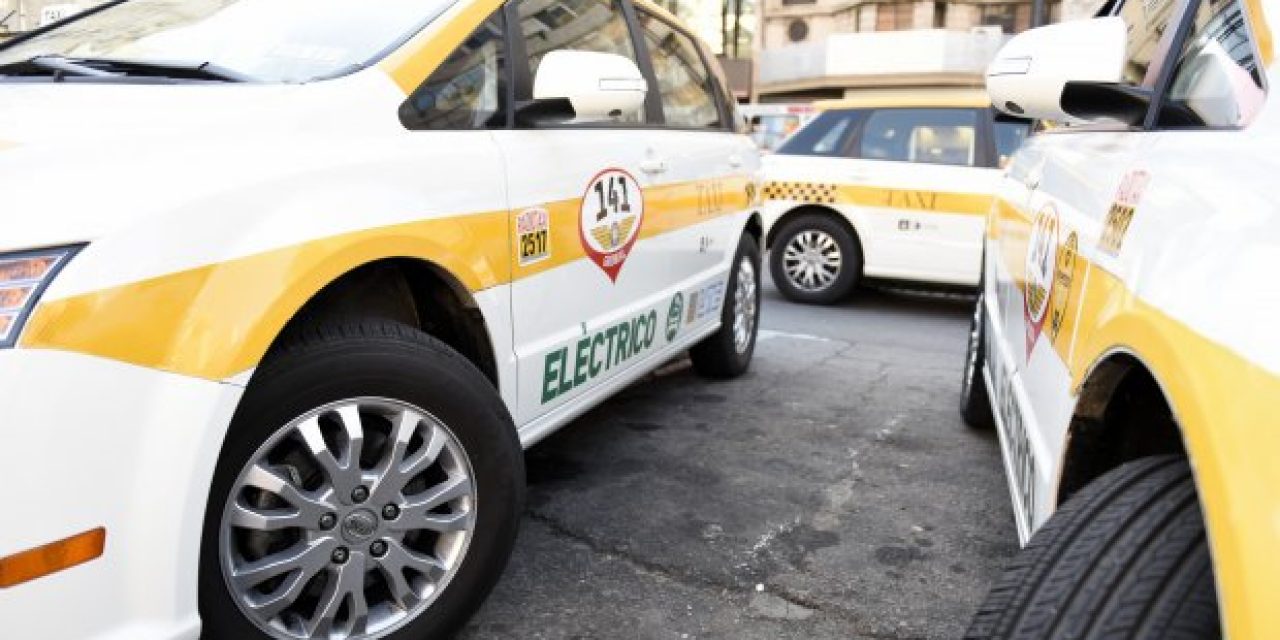 Adjudicarán 30 permisos nuevos para taxis eléctricos