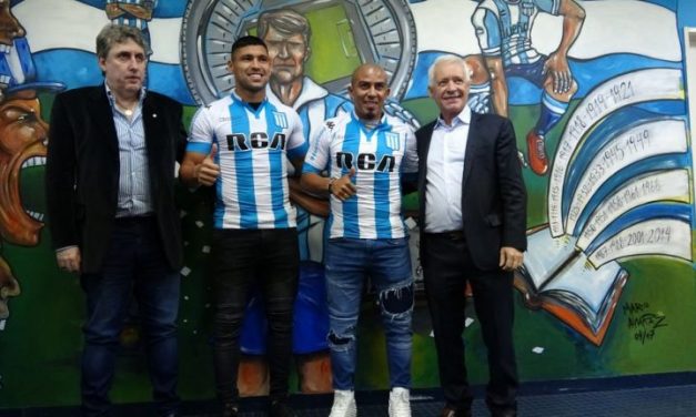 Arévalo Ríos presentado en Racing de Avellaneda