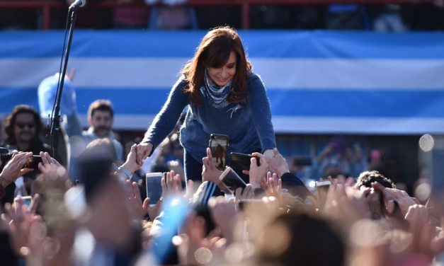Volvió Cristina, con críticas a Macri, pero sin confirmar su candidatura al Senado