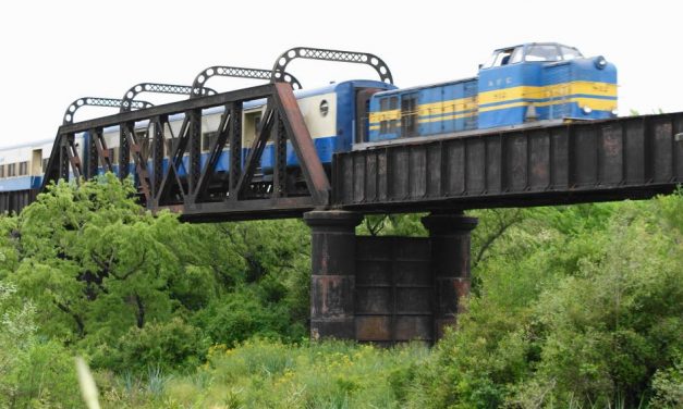 Unión Ferroviaria reaccionó contra el Decreto de Esencialidad