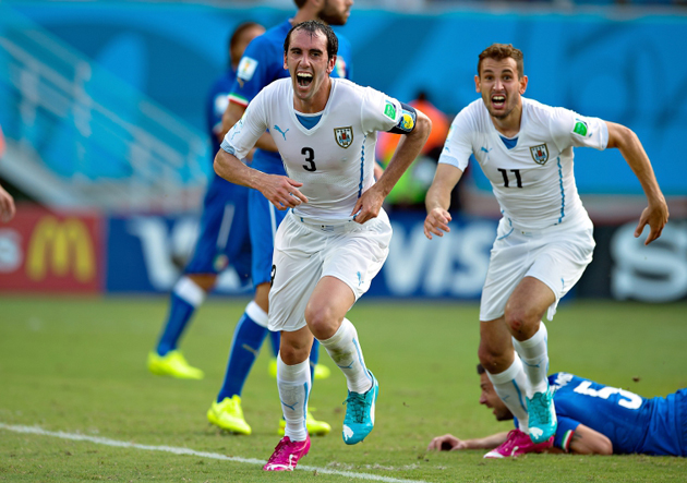 Esperando Uruguay – Italia recordamos el relato del gol de Godín en el Mundial