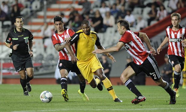 La presentación del plantel en el Campeón del Siglo