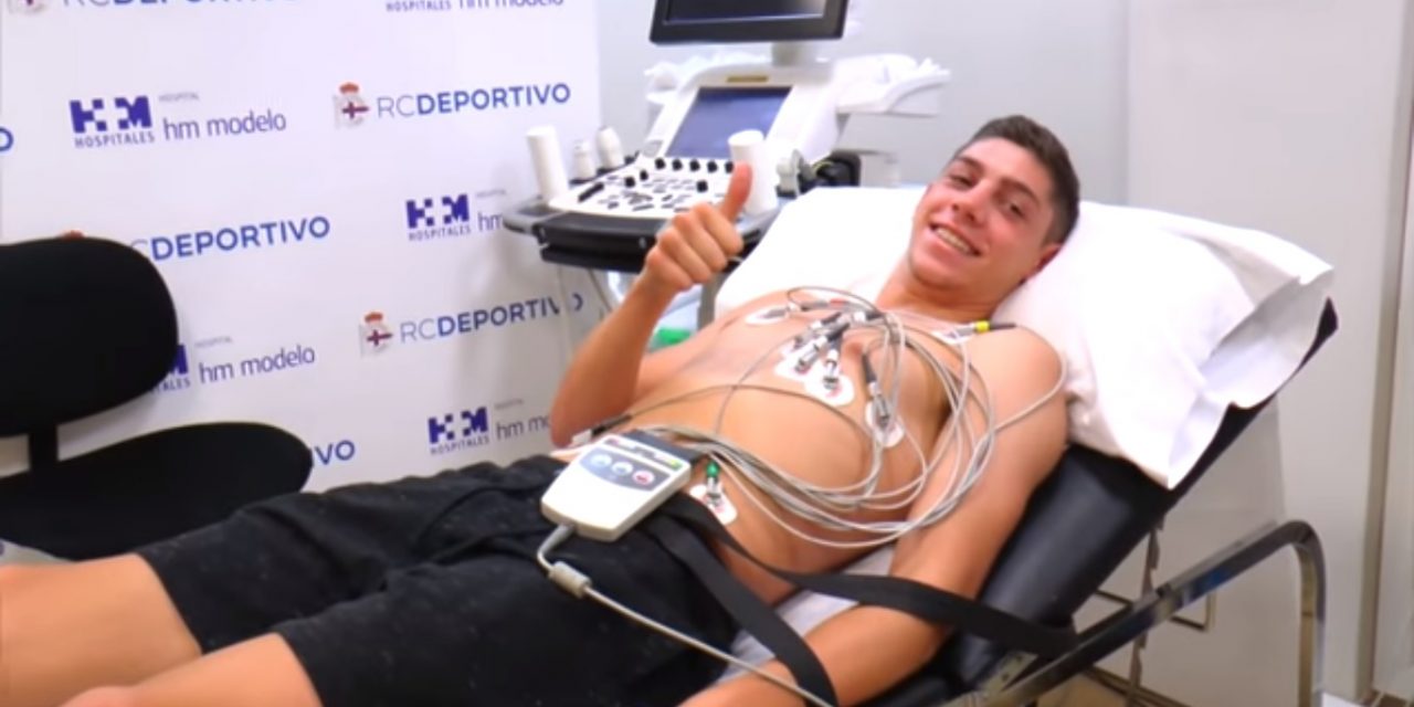 Valverde se realizó la revisión médica en su nuevo equipo Deportivo La Coruña