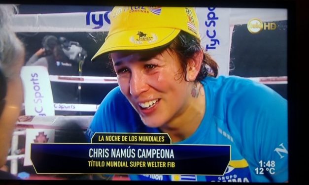 Chris Namús campeona mundial súper welter de la FIB
