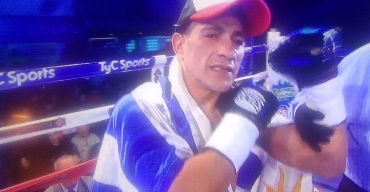 «Ratón» Herrera campeón Latino con KO en el primer round