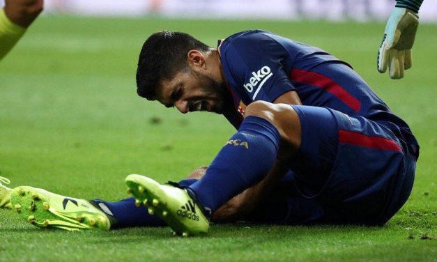 Confirmado por AUF : Suarez no está para las Eliminatorias