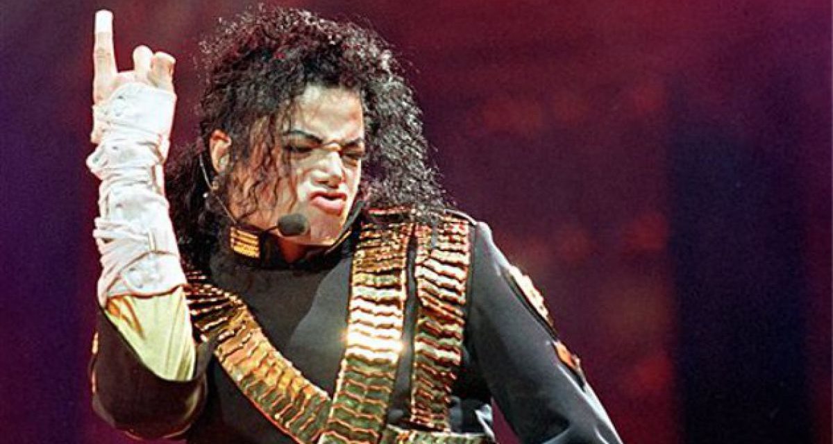 En el día de Michael Jackson CAFÉ EXPRESS lo recuerda con Aldo Silva