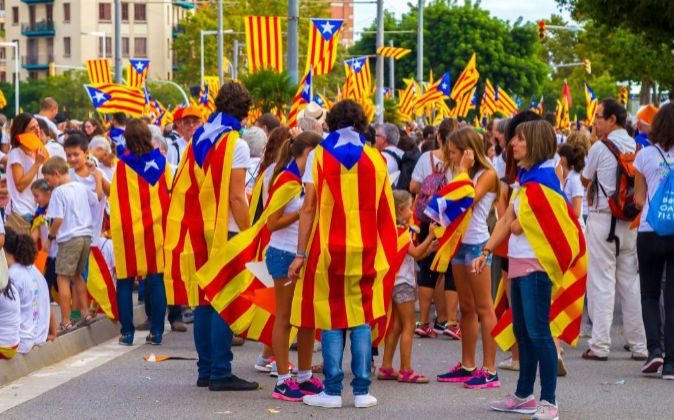 Guardia Civil española sigue decomisando materiales para el Referendum
