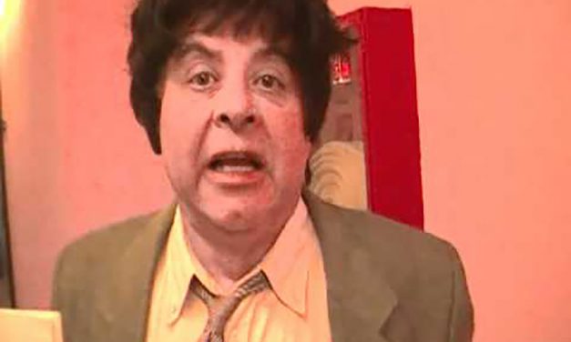 Pedetti: «esta noche un país festejará…sabés cual?»