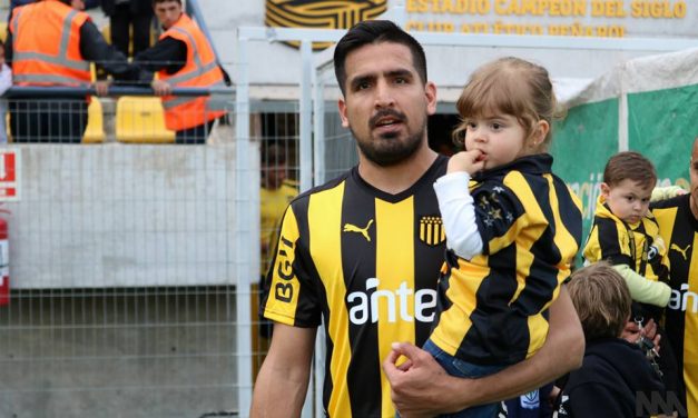 Viatri podría no jugar el próximo partido
