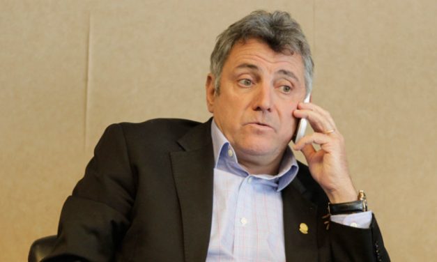 Los neutrales consideran “intransigente” la actitud de Saravia