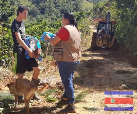 Recolectan sustento para los animales afectados por la tormenta Nate en Costa Rica