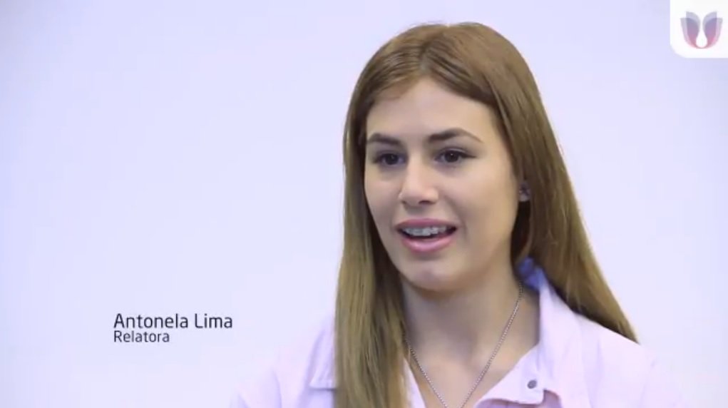 Antonela Lima: la joven revelación que relató el partido de Uruguay