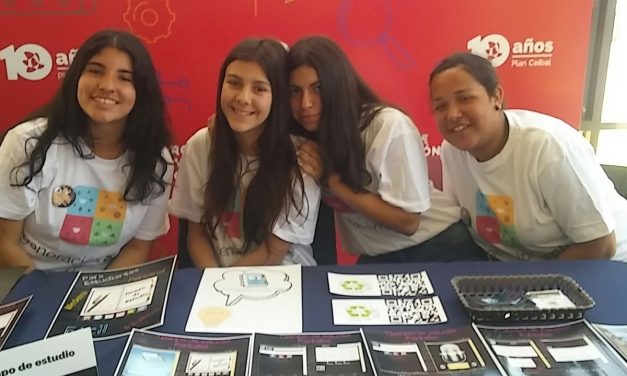 Escolares, jóvenes y profesores premiados por su solidaridad