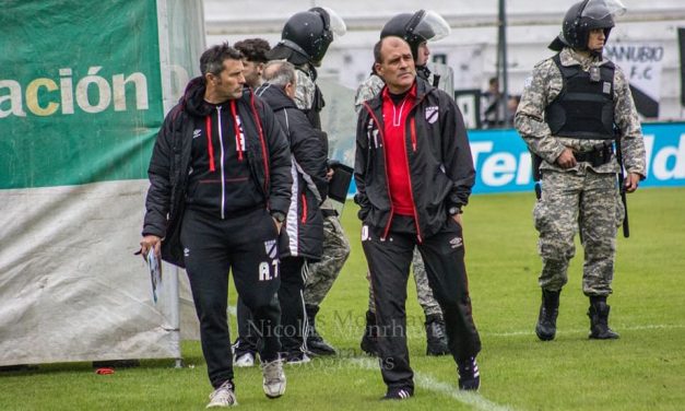 Machado no sigue en Danubio