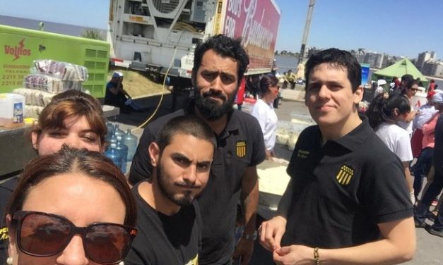 Actividades solidarias de la Peña de Peñarol en Sayago