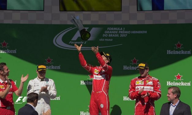 Sebastian Vettel gana el GP de Brasil de F1