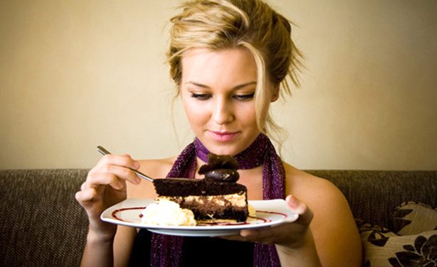«La persona con carencias afectivas tiende a comer exceso de dulces»