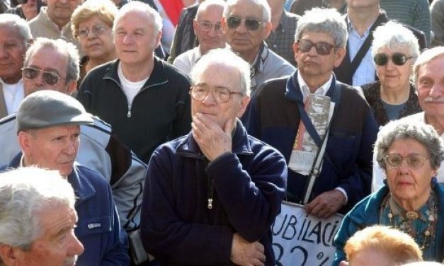 Jubilados y pensionistas que cobren la pasividad mínima tendrán rebaja en el supergás