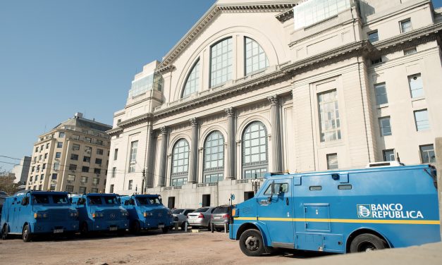 «Reponen custodia policial a blindados pero no es solución definitiva»