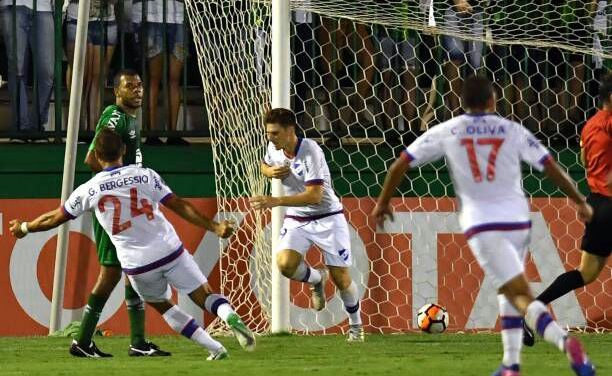 Nacional busca la clasificación frente a Chapecoense y lo seguís por 970 Universal