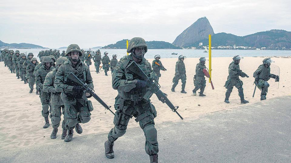 Los militares toman el control de Río por orden de Temer