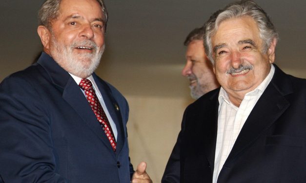 Mujica apoya a Lula y asegura que lo acompañará en todo momento