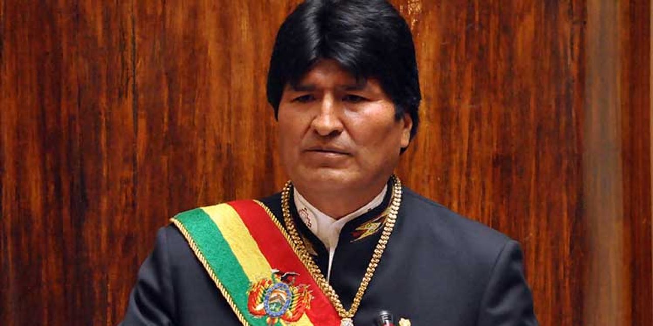 Denuncian a Evo Morales por mantener una relación sentimental con menor de edad