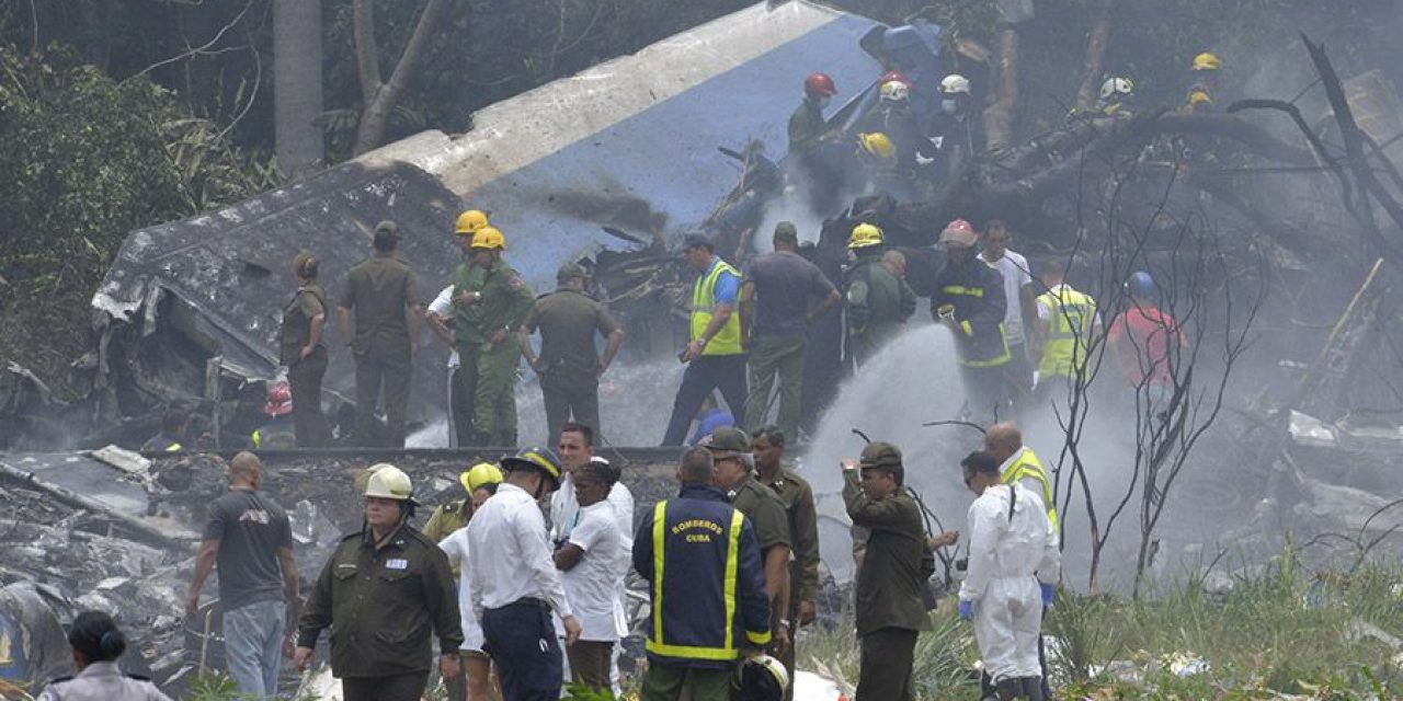 Se estrelló un avión en Cuba con más de 100 pasajeros