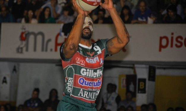 Aguada autorizado a recambiar a Smith tras fractura sufrida