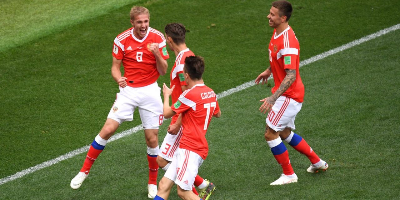Rusia abrió el Mundial con goleada