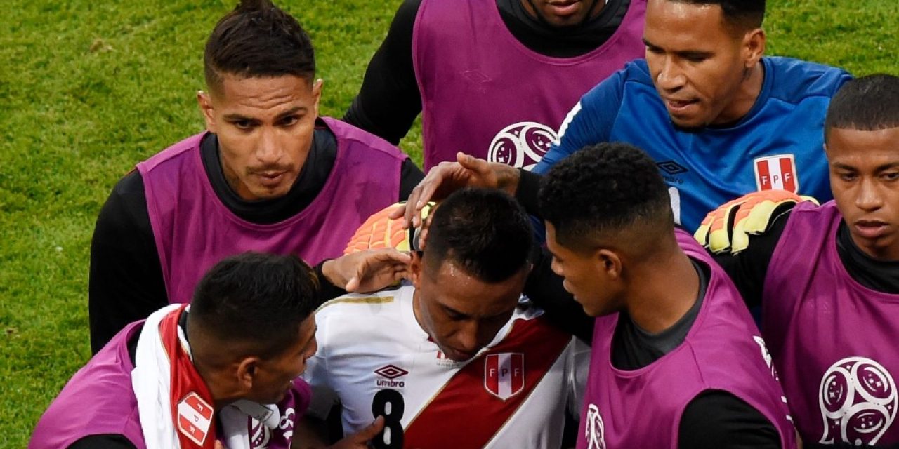 Perú no pudo ante Dinamarca