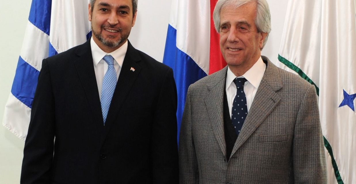 Presidente electo de Paraguay se reunió con Vázquez