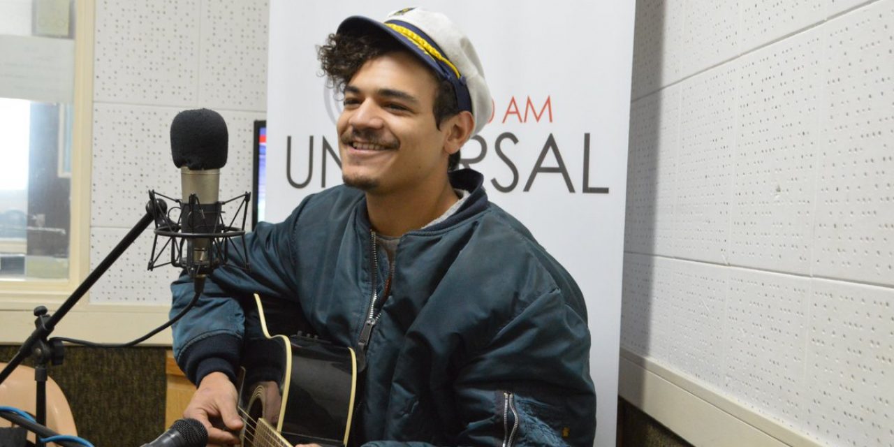 «La dificultad del músico en Uruguay es tal que uno se siente en la boca del lobo»